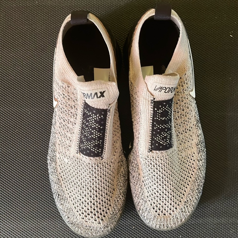 Nike VaporMax size 7